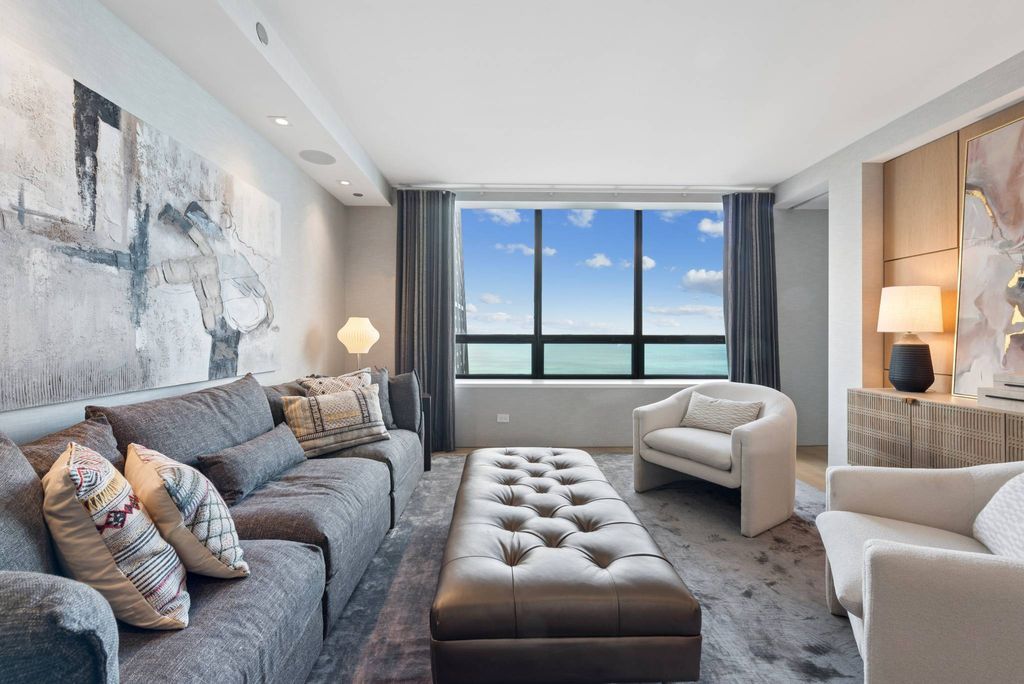 Excelente departamento en moderno edificio, en zona Playa Grande